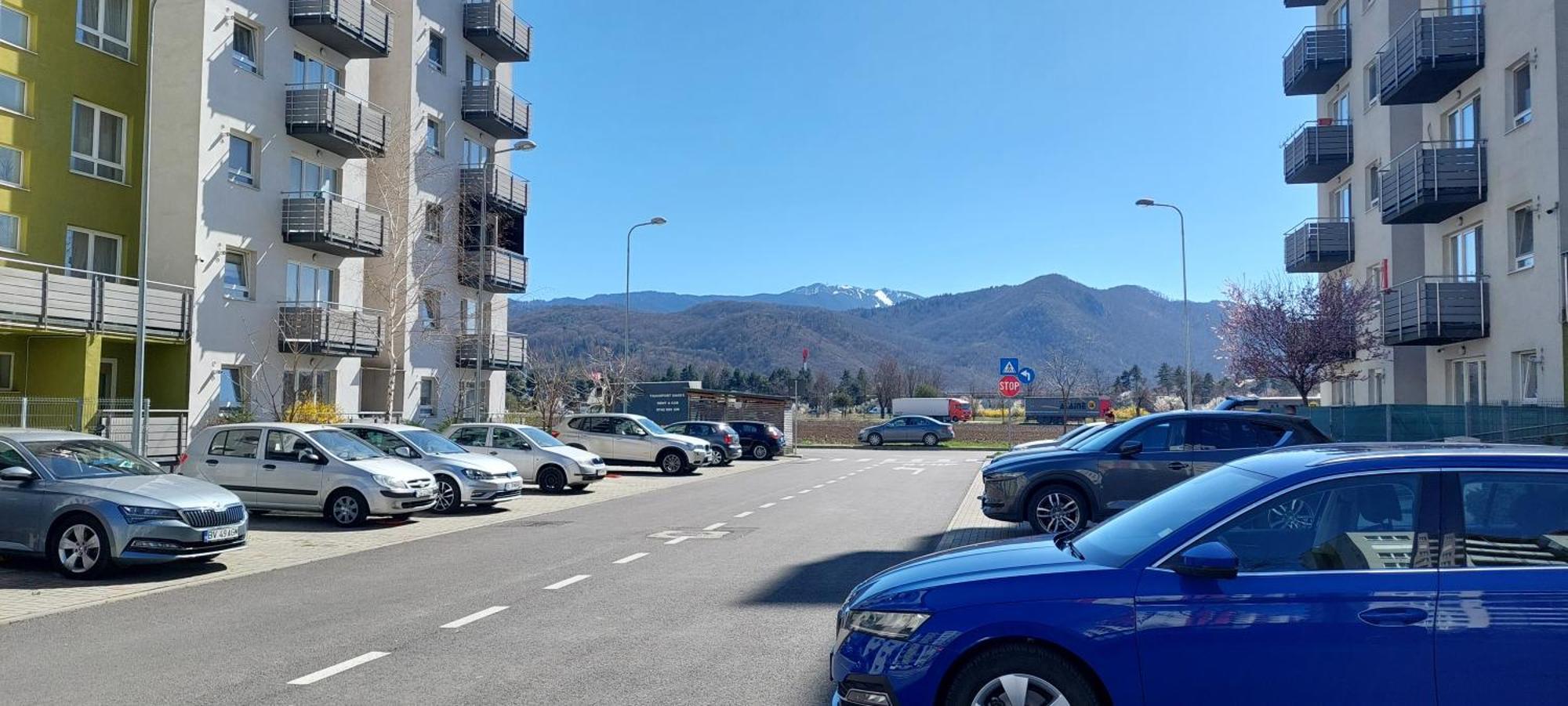 Apartment Altipiani Panoramic Braşov Buitenkant foto
