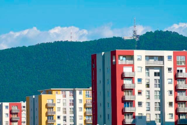 Apartment Altipiani Panoramic Braşov Buitenkant foto